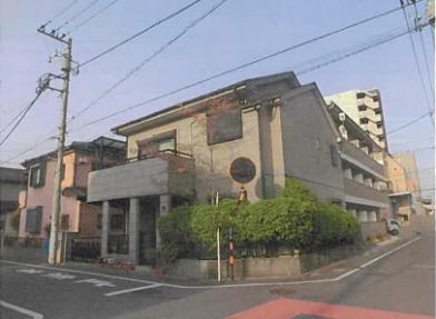 足立区六町四丁目
２番５２の競売物件