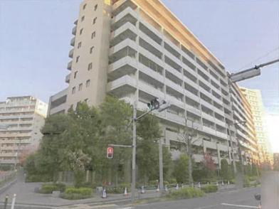 足立区新田三丁目１６番地２５の競売物件