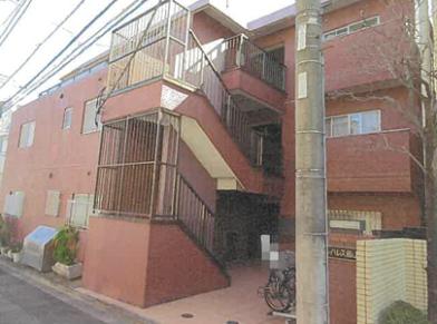 世田谷区北烏山三丁目
１１９８番３の競売物件