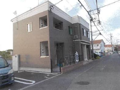 日野市平山五丁目
28番22の競売物件