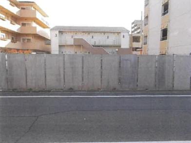 府中市緑町一丁目
23番10の競売物件