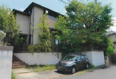 町田市広袴三丁目８番地２３の競売物件