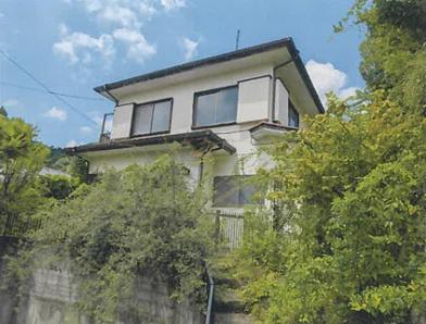八王子市初沢町
１４２９番２３５の競売物件