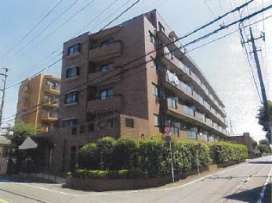 福生市武蔵野台一丁目１７番地６、１７番地３６の競売物件