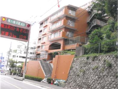 横浜市南区別所四丁目９８７番地１　横浜市南区別所五丁目９８…の競売物件