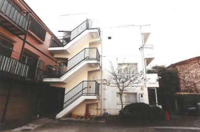 横浜市南区六ツ川二丁目
74番2の競売物件