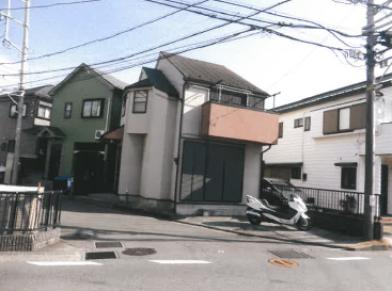 横浜市都筑区川和町字市ケ尾村境
2577番10の競売物件