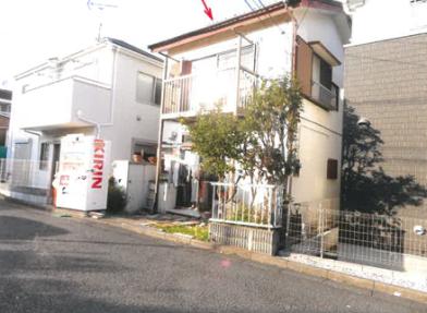 藤沢市高倉字滝ノ上
2430番4の競売物件