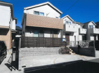 横浜市緑区鴨居四丁目
1197番15の競売物件