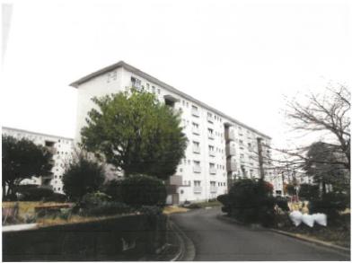 横浜市戸塚区原宿三丁目241番地75の競売物件