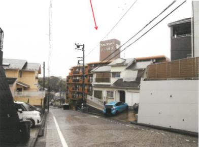 横浜市南区六ツ川四丁目1230番地41の競売物件