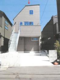 藤沢市鵠沼海岸三丁目
５２１７番９１の競売物件