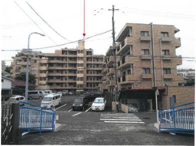 横浜市港南区日野中央二丁目
2092番の競売物件