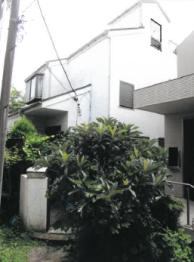 横浜市南区平楽
32番4の競売物件