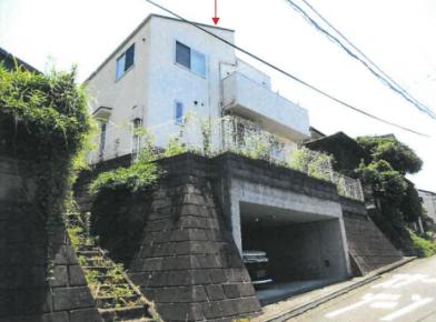横浜市戸塚区東俣野町字戸ノ久保
１６６２番４の競売物件