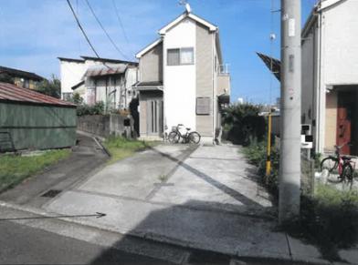 横浜市戸塚区俣野町字根下
２６２番４の競売物件