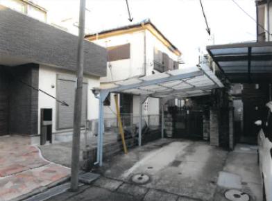 横浜市神奈川区菅田町字赤坂
３１８番８の競売物件