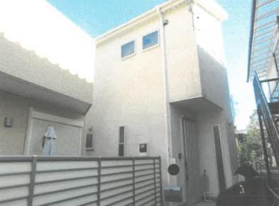 藤沢市本鵠沼四丁目
３６０７番３６の競売物件