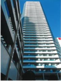 横浜市神奈川区栄町１０番地３５の競売物件