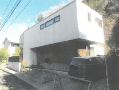 鎌倉市極楽寺二丁目
９４０番２の競売物件