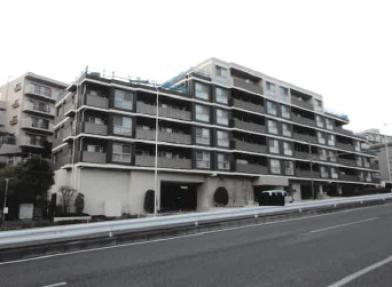 横浜市青葉区新石川四丁目２０番地１５の競売物件