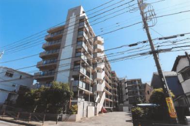 川崎市宮前区梶ケ谷字金山１４７４番地１の競売物件