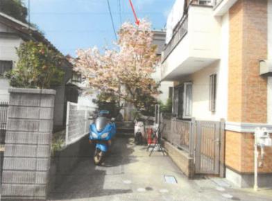 横須賀市二葉二丁目
２９３７番５５の競売物件