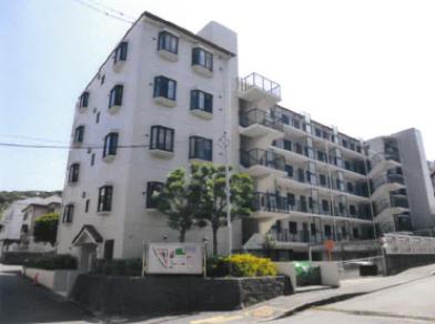 横須賀市佐原四丁目355番地26,355番地27,355番地28,355番地31,355番地32,…の競売物件