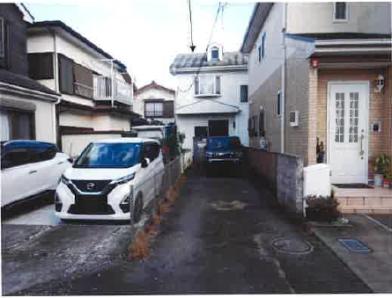 厚木市飯山南五丁目
1566番5の競売物件