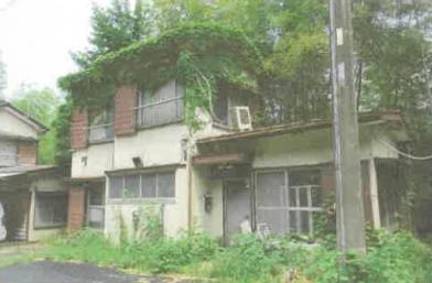 愛甲郡愛川町半原字馬場
４７３４番６の競売物件