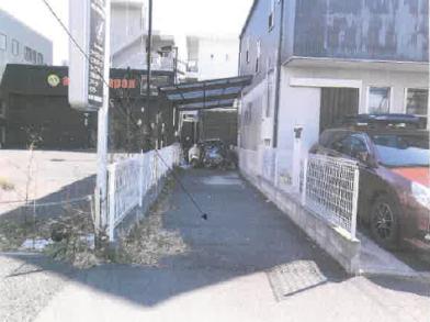 平塚市平塚三丁目
３７０３番３の競売物件