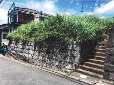 秦野市尾尻字鶴巻
３３８番１２の競売物件