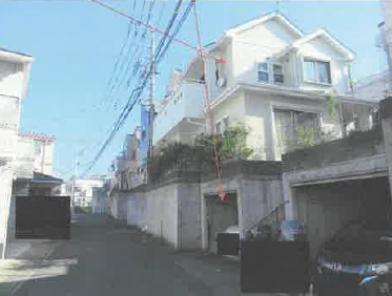 伊勢原市桜台一丁目
５８６番９の競売物件