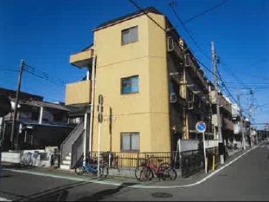 相模原市中央区相模原二丁目
１６３番３の競売物件