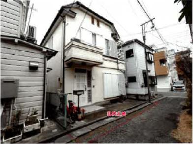 川口市南鳩ヶ谷六丁目
1番24の競売物件