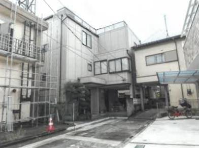 川口市鳩ヶ谷緑町一丁目
１番２６の競売物件