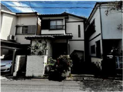 川口市前上町
３２番３４の競売物件