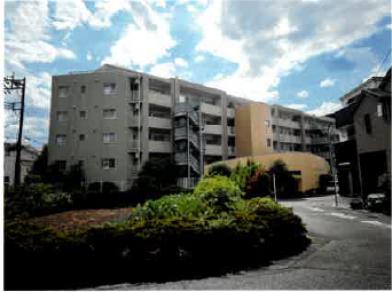 さいたま市緑区東浦和二丁目　７１番地１の競売物件