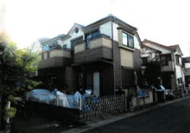 上尾市小泉七丁目
１２番２７の競売物件