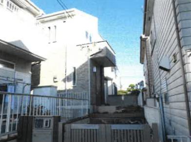 さいたま市見沼区片柳二丁目
５５番３の競売物件