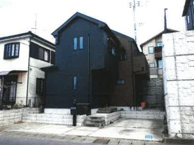 さいたま市見沼区大字中川字諏訪
７７０番４の競売物件