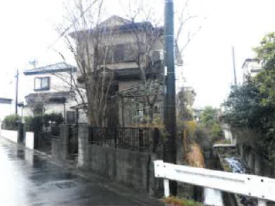 鴻巣市袋字道上
２２２番２の競売物件