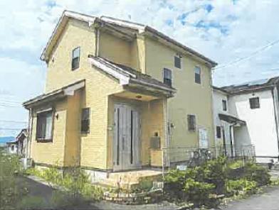 入間郡毛呂山町目白台三丁目
18番7の競売物件