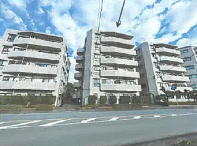 川越市大字古谷上字堤外　５３２７番地の競売物件