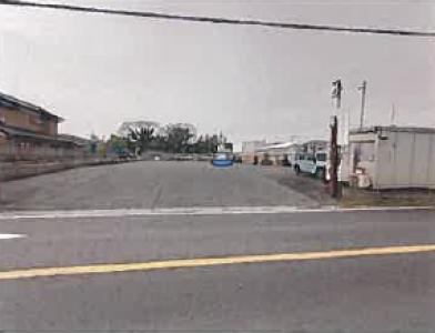 八潮市大字鶴ケ曽根字上河原
２０３９番３の競売物件