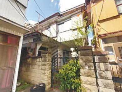越谷市宮本町三丁目
185番15の競売物件