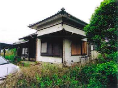 富津市二間塚字根田
１５番の競売物件