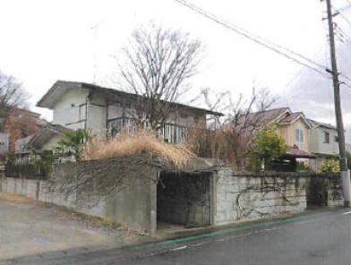 松戸市八ケ崎一丁目
29番12の競売物件