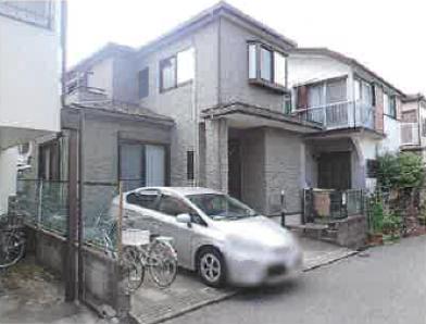 柏市増尾二丁目
１５８８番５の競売物件