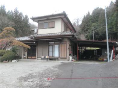 吾妻郡中之条町大字中之条町字小原崎
１３６３番１の競売物件